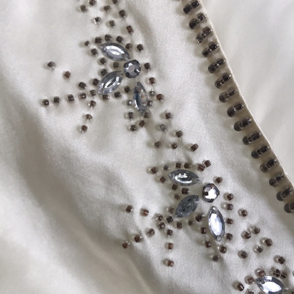 No tags No size cream satin like blouse - Picture 3 of 5